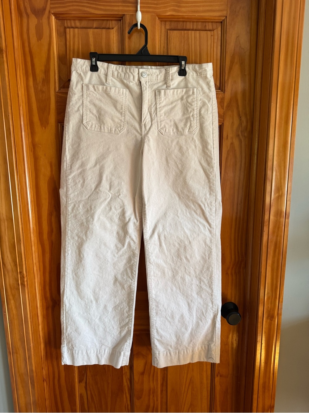 Wonderly Off-White Straight-Leg Chinos